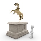 aufbäumendes-Pferd-statue-gold000-Kopie